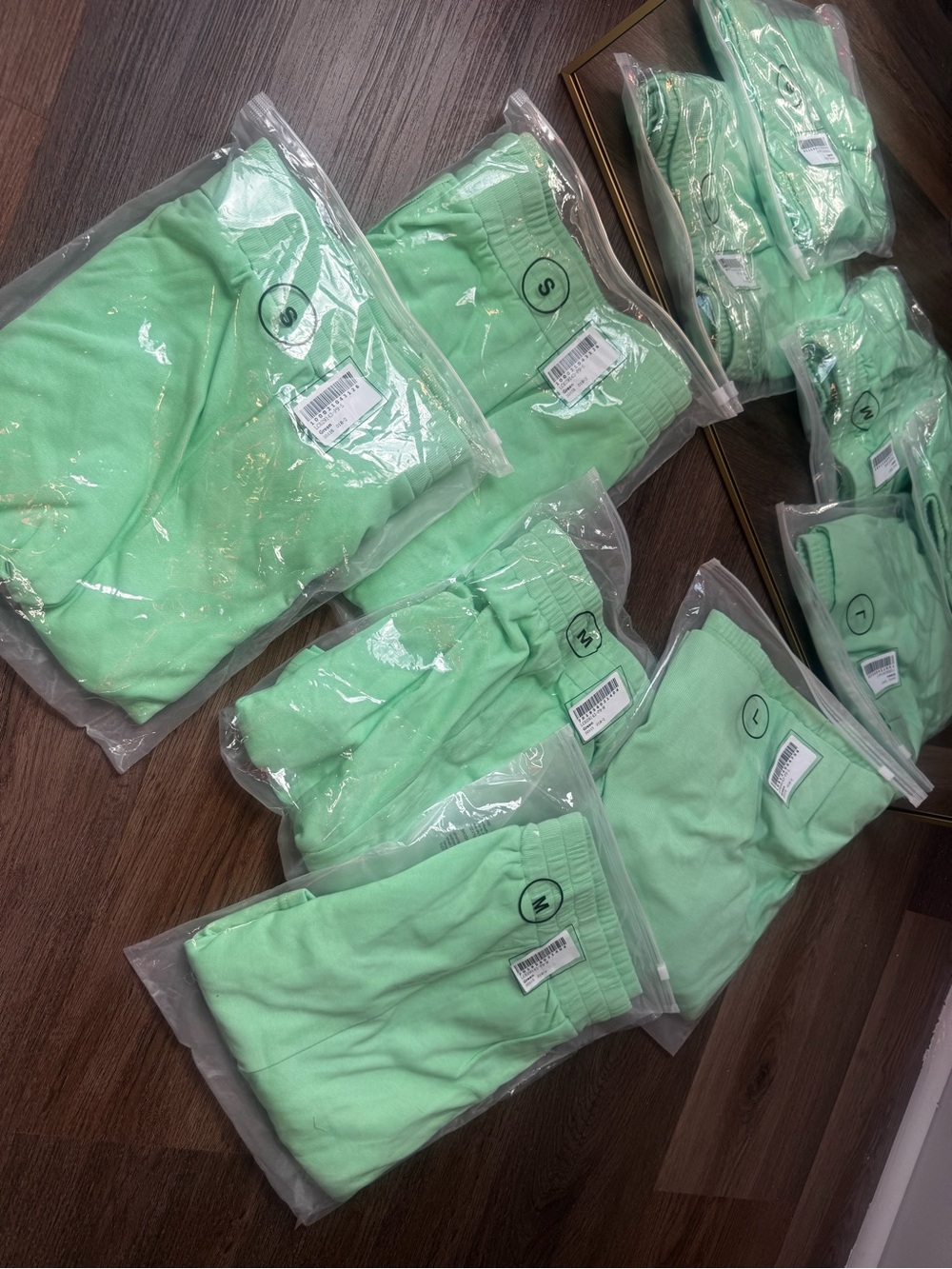 Women's Green Ribbed Tank & Shorts Set - Picture 3 of 4